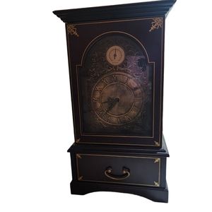 Bombay Travenier key holder, clock, thermostat